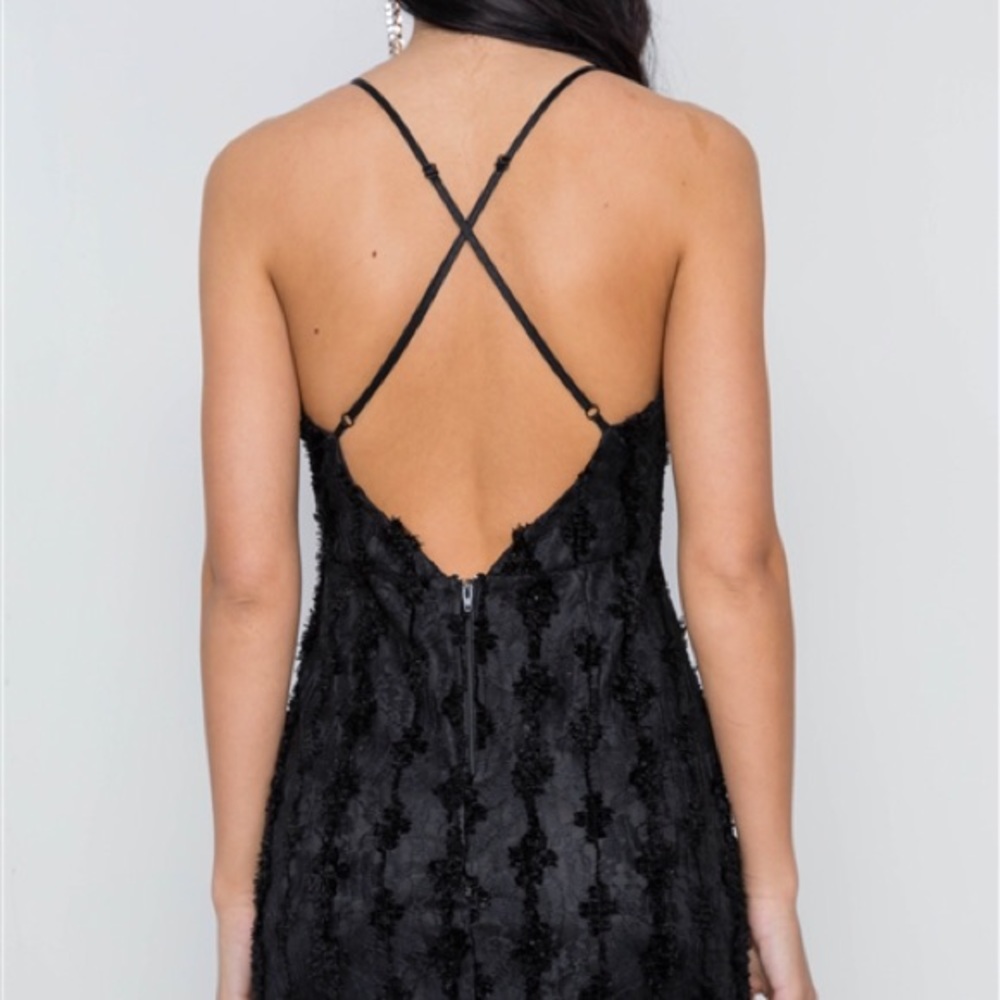 NAISHA BLACK FLORAL LACE BODYCON MINI DRESS - Picture 4 of 6